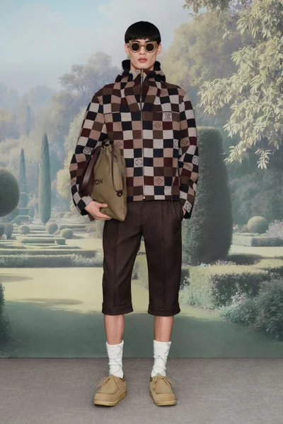 Look 29